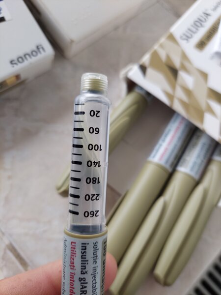 Pen, stilou insulina, stilouri noi.